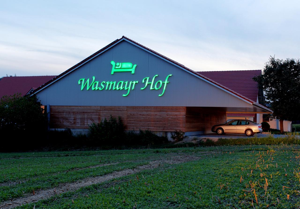 Wasmayr Hof Altdorf  Exterior photo