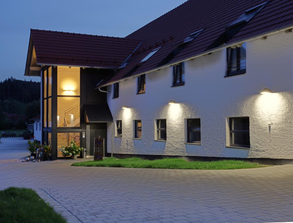 Wasmayr Hof Altdorf  Exterior photo